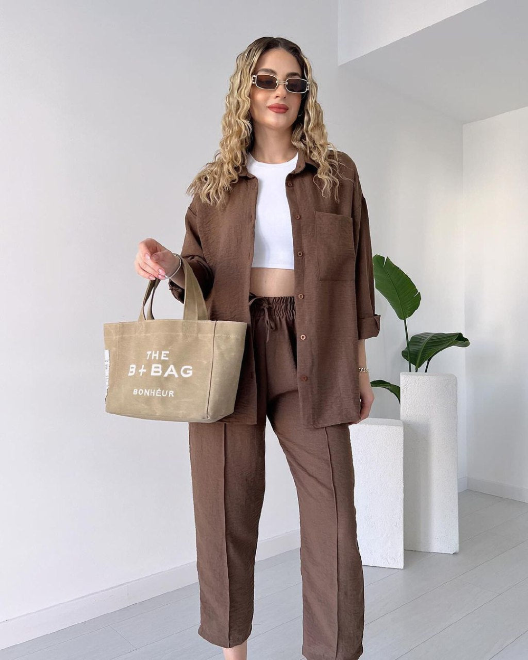 Iva Women’s Minimal Co-Ord Set - Brown