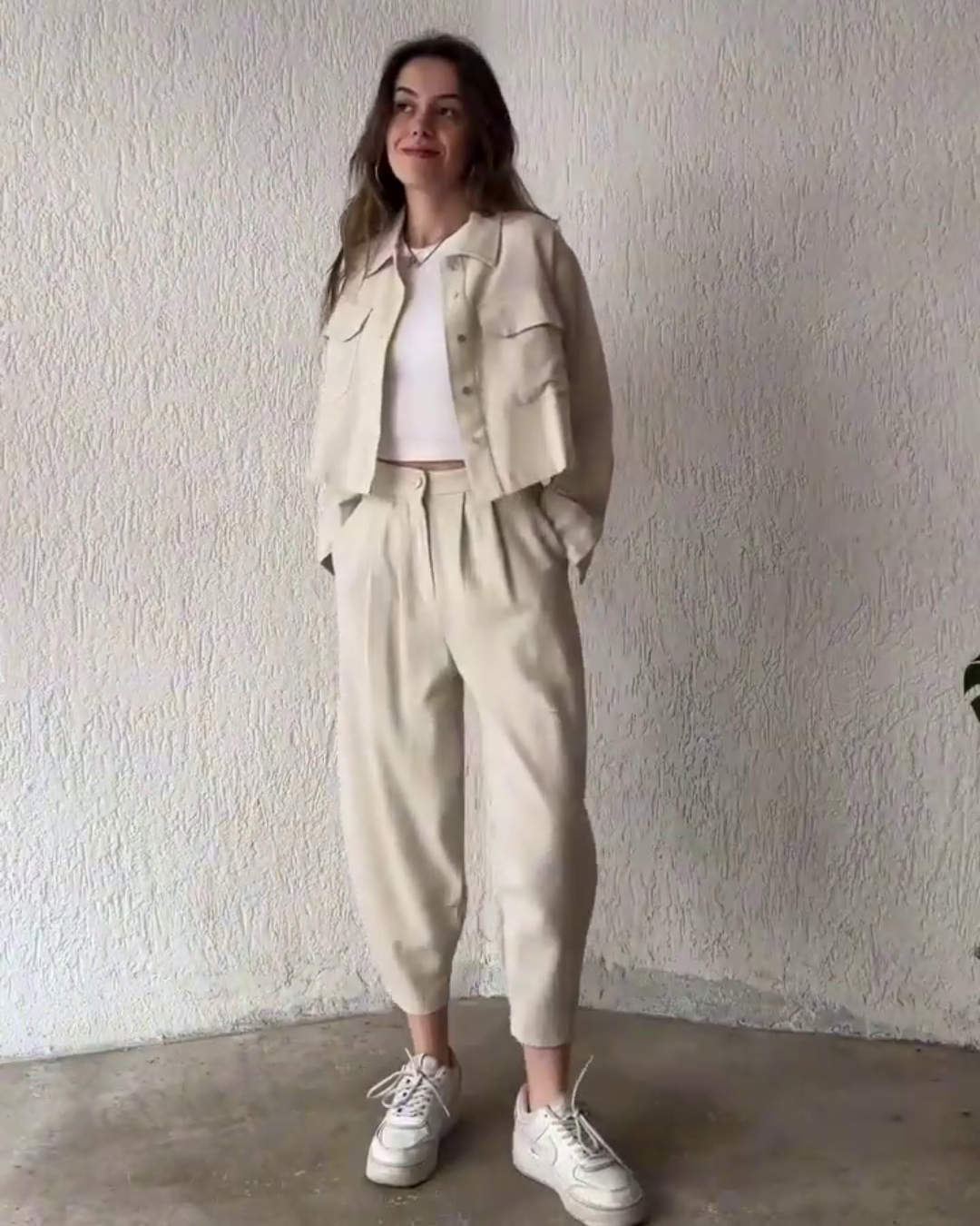 Stella – Ivory Linen Co-ord Set with Cropped Jacket Detail