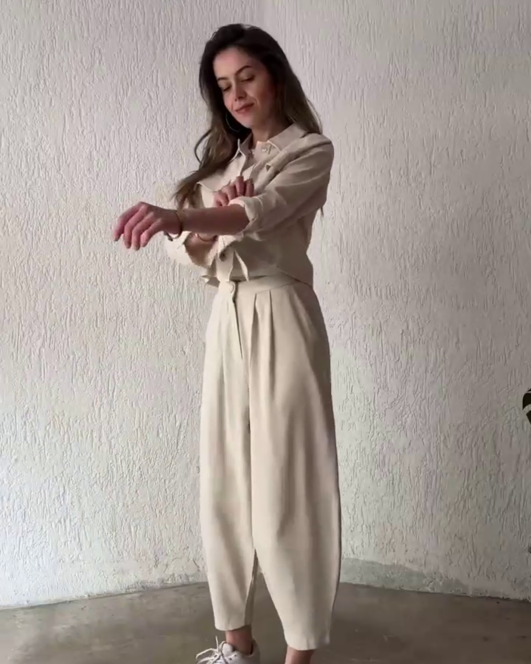 Stella – Ivory Linen Co-ord Set with Cropped Jacket Detail