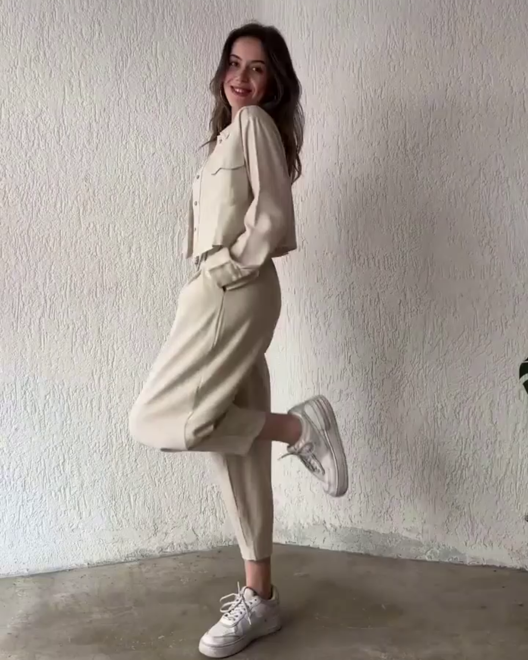 Stella – Ivory Linen Co-ord Set with Cropped Jacket Detail